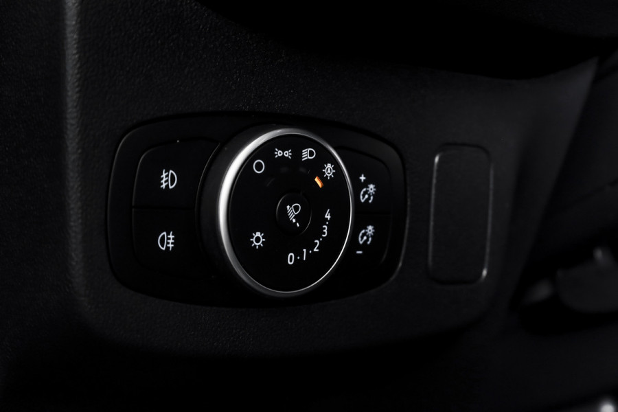 Ford Puma 1.0 EcoBoost Hybrid 125 PK Titanium | Cruise | Winterpakket | PDC | NAV + App. Connect | ECC | LM 17'' |