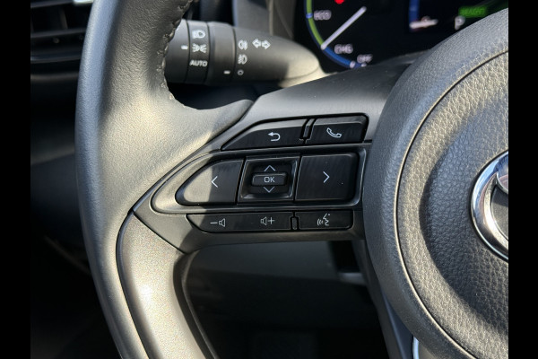 Toyota Yaris Cross 1.5 Hybrid Team D | Navi | CarPlay | Camera | Keyless | LED