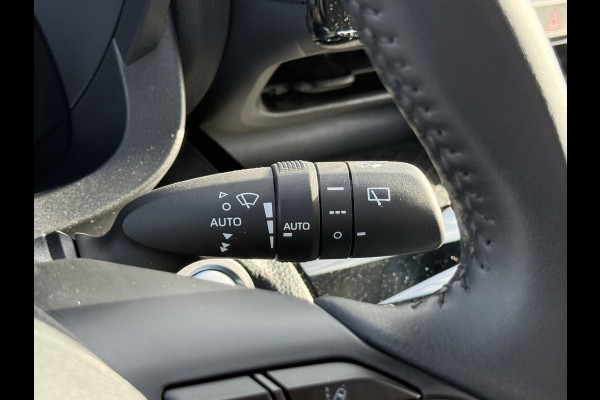 Toyota Yaris Cross 1.5 Hybrid Team D | Navi | CarPlay | Camera | Keyless | LED