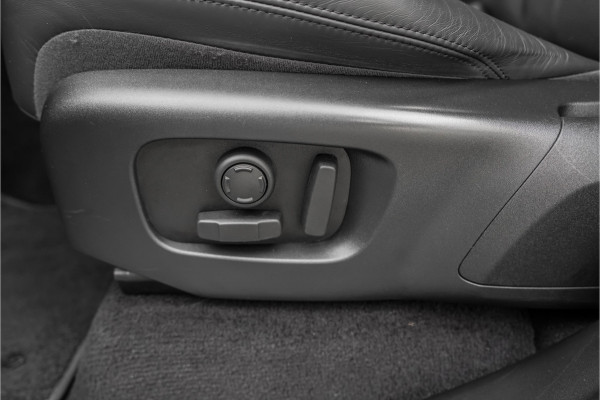 Land Rover Range Rover Sport P400e HSE Dynamic Stealth SVO Pano ACC Meridian