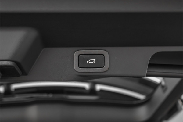 Land Rover Range Rover Sport P400e HSE Dynamic Stealth SVO Pano ACC Meridian