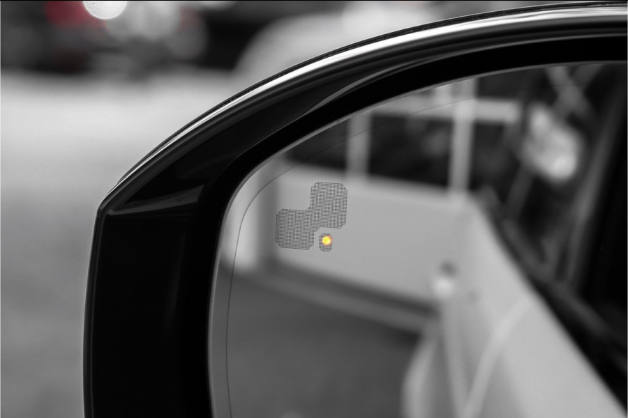 Land Rover Range Rover Sport P400e HSE Dynamic Stealth SVO Pano ACC Meridian