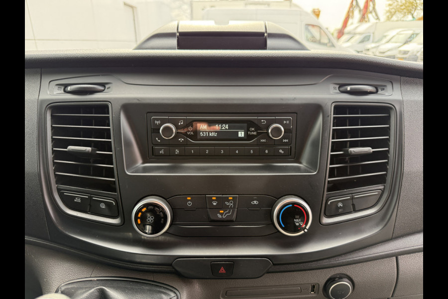 Ford Transit DC 2.0 TDCI L3H2 130PK 6- persoons Dubbele cabine L3H2 Trekhaak Parkeersensoren voor