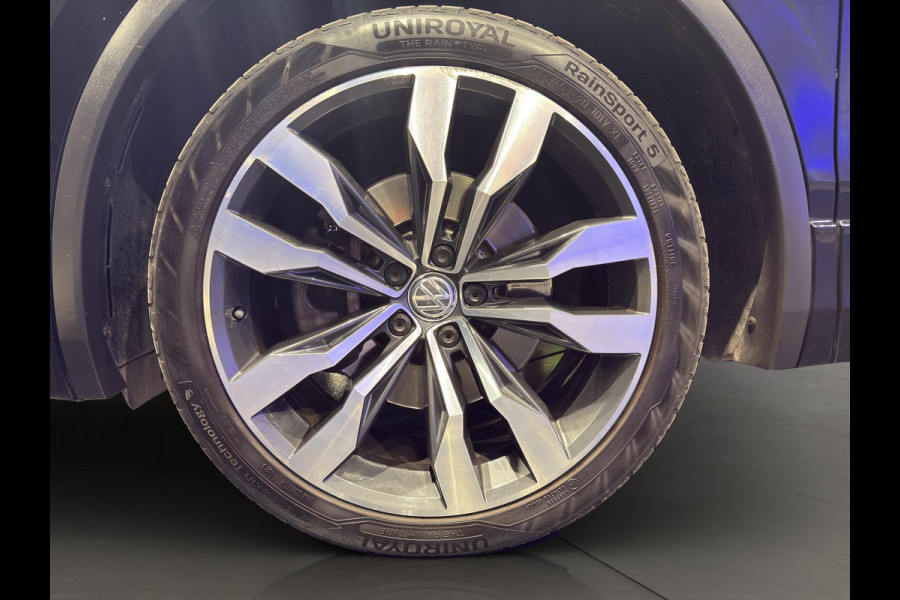 Volkswagen Tiguan 2.0 TSI 4Motion Highline Business R-Line Exterieur | Pano | Leder Elektr. stoelen en verw.| 20"| Digitaal Display |