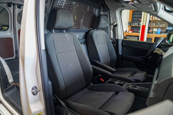 Volkswagen Caddy Cargo 2.0 TDI 1st Edition | Stoelverwarming | Camera | Carplay | Park Assist