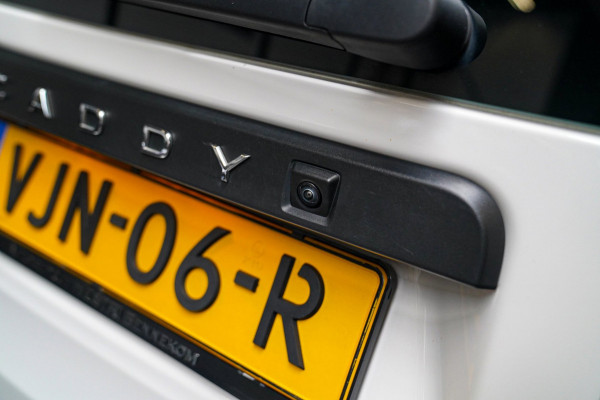 Volkswagen Caddy Cargo 2.0 TDI 1st Edition | Stoelverwarming | Camera | Carplay | Park Assist