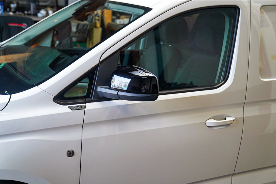 Volkswagen Caddy Cargo 2.0 TDI 1st Edition | Stoelverwarming | Camera | Carplay | Park Assist
