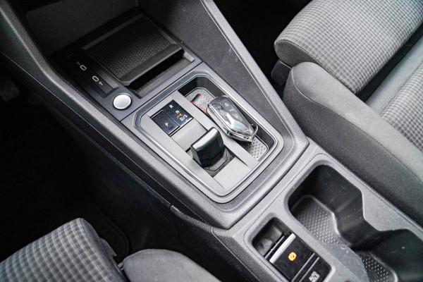 Volkswagen Caddy Cargo 2.0 TDI 1st Edition | Stoelverwarming | Camera | Carplay | Park Assist