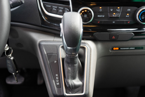 Ford Transit Custom 2.0 EcoBlue L2H1 | 170 PK | Automaat | LED | Camera | Schuifdeur L+R | PDC