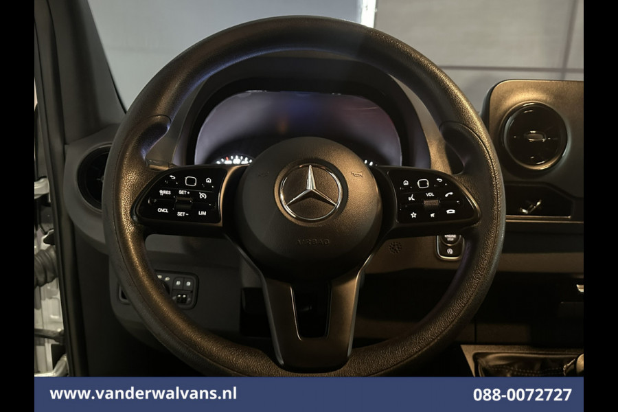 Mercedes-Benz Sprinter 316 CDI 164pk L3H2 Euro6 Airco | Camera | Navigatie | Apple Carplay | Cruisecontrol | Stoelverwarming Android Auto, Chauffeursstoel, Parkeersensoren, Bijrijdersbank