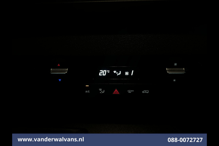 Mercedes-Benz Sprinter 316 CDI 164pk L3H2 Euro6 Airco | Camera | Navigatie | Apple Carplay | Cruisecontrol | Stoelverwarming Android Auto, Chauffeursstoel, Parkeersensoren, Bijrijdersbank