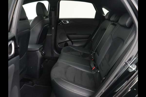 Kia Ceed 1.0 T-GDi GT-Line | Panoramadak | Leder/Alcantara | Stoelverwarming | Carplay | Keyless | Stuurverwarming | Digital Cockpit | Sportstoelen | Navigatie | Full LED | Camera | Dodehoek detectie