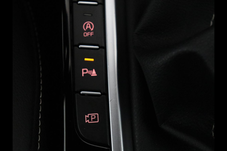 Kia Ceed 1.0 T-GDi GT-Line | Panoramadak | Leder/Alcantara | Stoelverwarming | Carplay | Keyless | Stuurverwarming | Digital Cockpit | Sportstoelen | Navigatie | Full LED | Camera | Dodehoek detectie