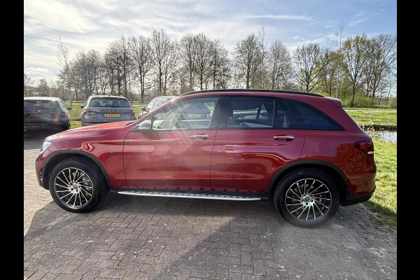 Mercedes-Benz GLC 300e 4MATIC AMG Line | PHEV | Plug-in Hybride | 320pk | Panoramadak | Stoelverwarming | 360 graden camera | Burmester audio