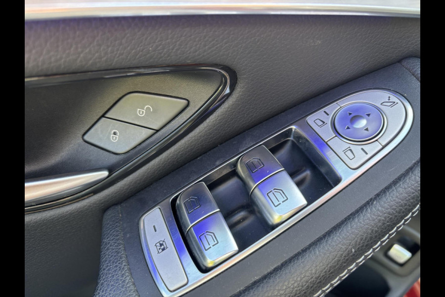 Mercedes-Benz GLC 300e 4MATIC AMG Line | PHEV | Plug-in Hybride | 320pk | Panoramadak | Stoelverwarming | 360 graden camera | Burmester audio