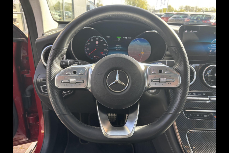 Mercedes-Benz GLC 300e 4MATIC AMG Line | PHEV | Plug-in Hybride | 320pk | Panoramadak | Stoelverwarming | 360 graden camera | Burmester audio