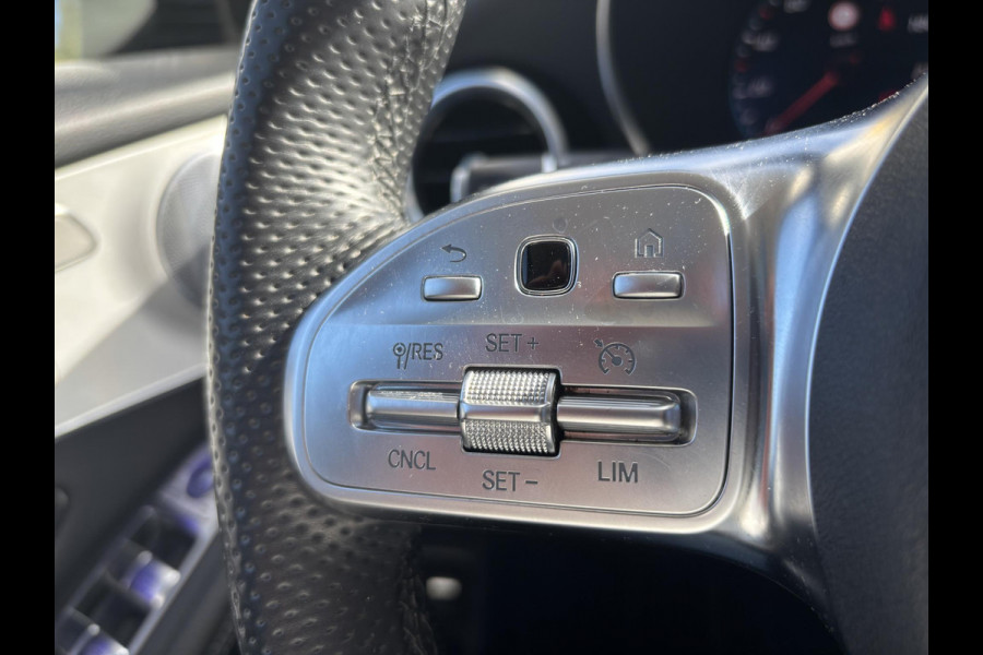 Mercedes-Benz GLC 300e 4MATIC AMG Line | PHEV | Plug-in Hybride | 320pk | Panoramadak | Stoelverwarming | 360 graden camera | Burmester audio