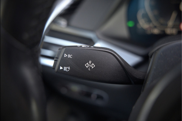 BMW X5 xDrive45e High Executive | Panoramadak | Harman Kardon | Luchtvering | Laser | Adaptive Cruise Control | Keyless | 360 Camera | Head-Up Display | Ambiance Verlichting | M Sport remmen | Memory Seats | Stoelverwarming