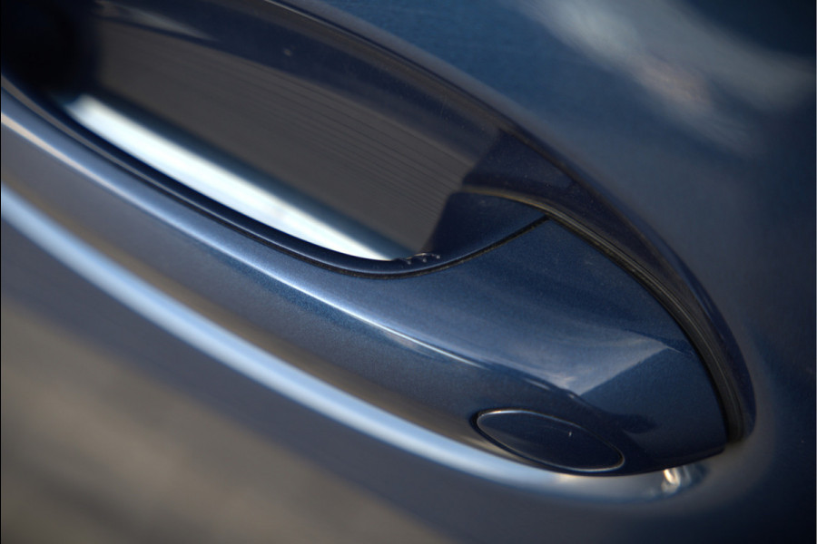 BMW X5 xDrive45e High Executive | Panoramadak | Harman Kardon | Luchtvering | Laser | Adaptive Cruise Control | Keyless | 360 Camera | Head-Up Display | Ambiance Verlichting | M Sport remmen | Memory Seats | Stoelverwarming