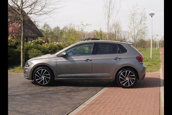 Volkswagen Polo 1.0 TSI Comfortline | Climate Control| Apple Carplay | Cruise Control | Parkeersensoren | Stoelverwarming |
