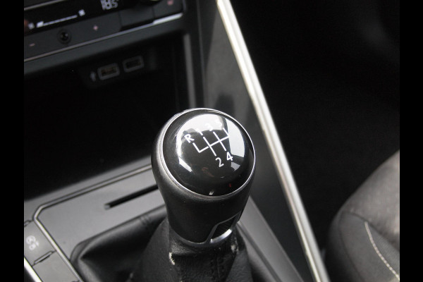 Volkswagen Polo 1.0 TSI Comfortline | Climate Control| Apple Carplay | Cruise Control | Parkeersensoren | Stoelverwarming |