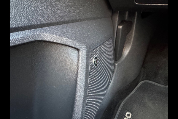 Seat Ibiza 1.0 EcoTSI FR DSG Led Keyless Camera Leder Navi 110 PK