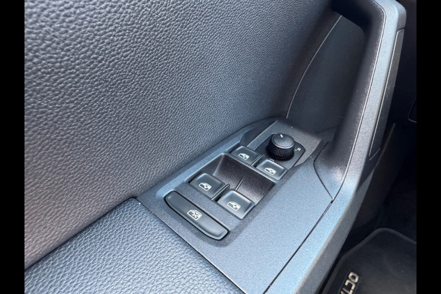 Seat Ibiza 1.0 EcoTSI FR DSG Led Keyless Camera Leder Navi 110 PK