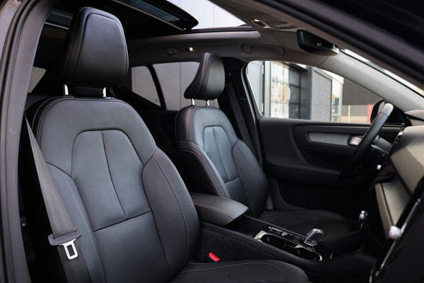 Volvo XC40 1.5 T5 Recharge R-Design | PANO | H&K | MEMORY | 360 | DODE HOEK | KEYLESS | ELEK TREKHAAK |