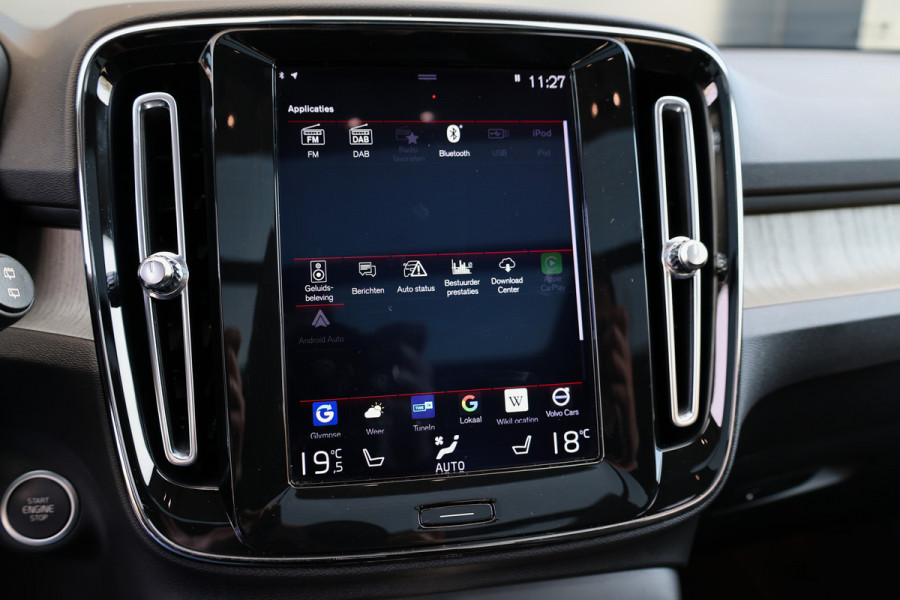 Volvo XC40 1.5 T5 Recharge R-Design | PANO | H&K | MEMORY | 360 | DODE HOEK | KEYLESS | ELEK TREKHAAK |