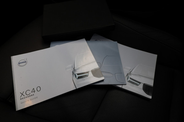 Volvo XC40 1.5 T5 Recharge R-Design | PANO | H&K | MEMORY | 360 | DODE HOEK | KEYLESS | ELEK TREKHAAK |
