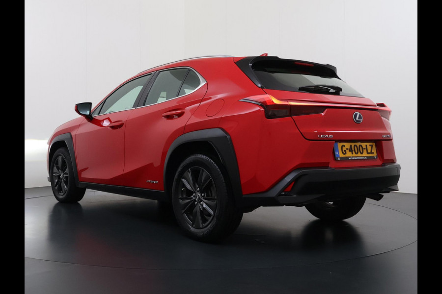 Lexus UX 250h Business Line | RIJKLAARPRIJS incl. 12mnd BOVAG GARANTIE