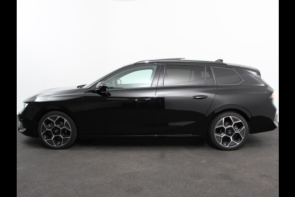 Opel Astra Sports Tourer 1.2 Turbo 130pk Automaat Ultimate Panoramadak Navigatie Apple Carplay/Android Auto 360 Camera Parkeersensoren Adaptive Cruise Control Full LED Stoel-en stuurverwarming Virtual Cockpit Climate Control Lichtmetalen velgen