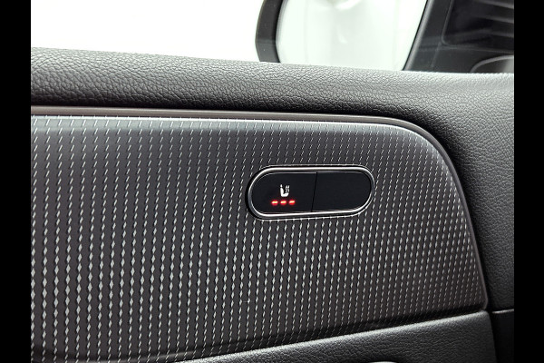 Mercedes-Benz B-Klasse 250 e Plug-In Hybride Trekhaak | Parkeerpakket met achteruitrijcamera | Ledkoplampen | Easy Pack Achterklep | Stoelverwarming. Inclusief 24 maanden MB Certified garantie voor Europa.