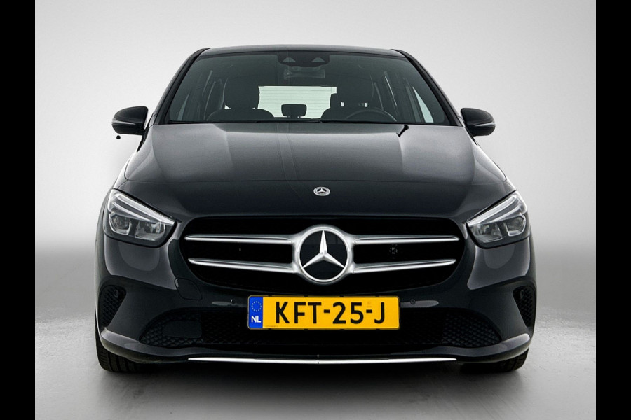 Mercedes-Benz B-Klasse 250 e Plug-In Hybride Trekhaak | Parkeerpakket met achteruitrijcamera | Ledkoplampen | Easy Pack Achterklep | Stoelverwarming. Inclusief 24 maanden MB Certified garantie voor Europa.