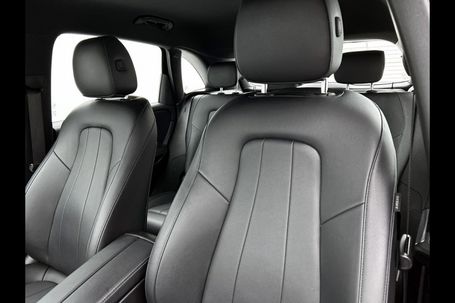 Mercedes-Benz B-Klasse 250 e Plug-In Hybride Trekhaak | Parkeerpakket met achteruitrijcamera | Ledkoplampen | Easy Pack Achterklep | Stoelverwarming. Inclusief 24 maanden MB Certified garantie voor Europa.