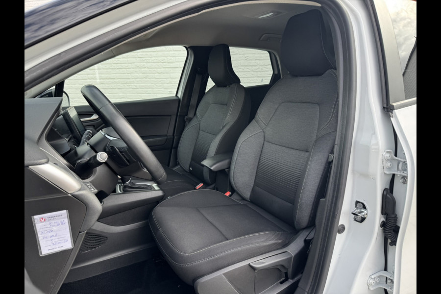 Renault Captur 1.3 TCe 140 Automaat Navigatie Carplay Cruise Verwarmde stoelen Pdc All season