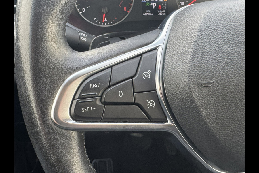 Renault Captur 1.3 TCe 140 Automaat Navigatie Carplay Cruise Verwarmde stoelen Pdc All season