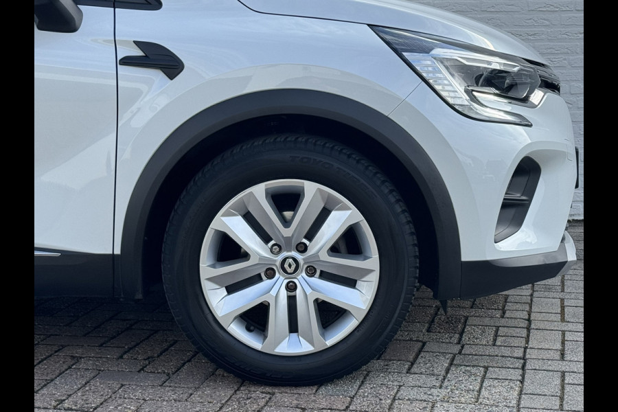 Renault Captur 1.3 TCe 140 Automaat Navigatie Carplay Cruise Verwarmde stoelen Pdc All season