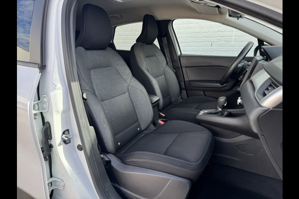 Renault Captur 1.3 TCe 140 Automaat Navigatie Carplay Cruise Verwarmde stoelen Pdc All season