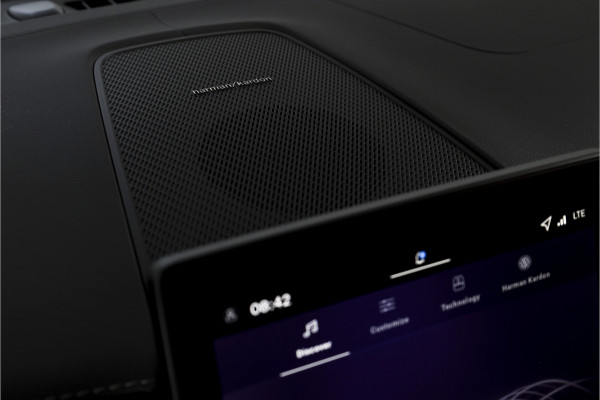 Volvo XC60 2.0 T8 Plug-in-hybrid AWD Polestar Engineered - Facelift MY26 | S/K-Panodak | Dig.Cockpit | Adapt.Cruise | Harman/Kardon | Stoel+-Stuurverw. | Elek. stoelen | 360 Camera | NAV + App.Connect + NAV | ECC | LM 21" | 9211