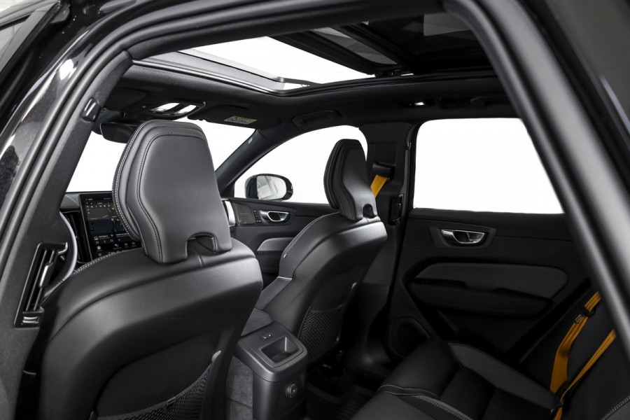 Volvo XC60 2.0 T8 Plug-in-hybrid AWD Polestar Engineered - Facelift MY26 | Elek. trekhaak | S/K-Panodak | Dig.Cockpit | Adapt.Cruise | Harman/Kardon | Stoel+-Stuurverw. | Elek. stoelen | 360 Camera | NAV + App.Connect + NAV | ECC | LM 21" | 9218