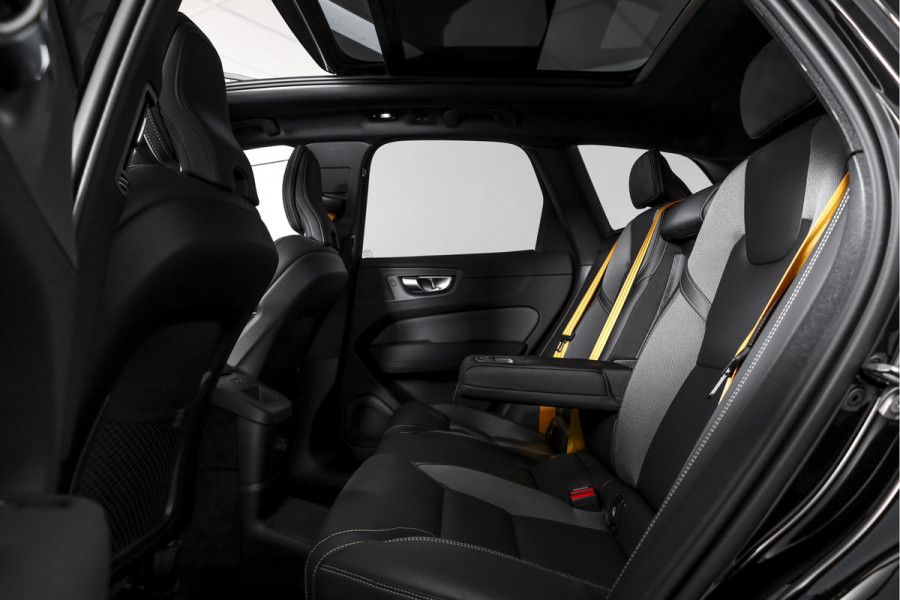 Volvo XC60 2.0 T8 Plug-in-hybrid AWD Polestar Engineered - Facelift MY26 | Elek. trekhaak | S/K-Panodak | Dig.Cockpit | Adapt.Cruise | Harman/Kardon | Stoel+-Stuurverw. | Elek. stoelen | 360 Camera | NAV + App.Connect + NAV | ECC | LM 21" | 9218