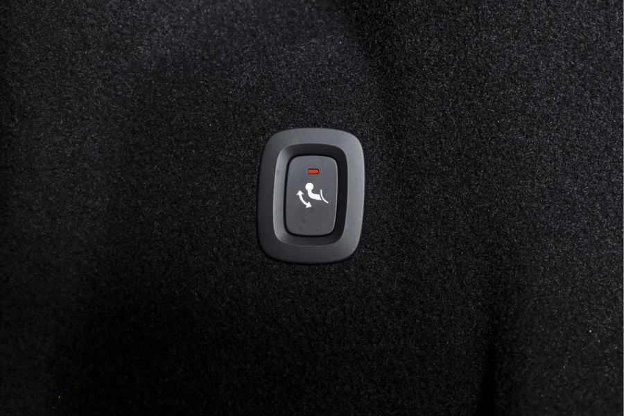 Volvo XC60 2.0 T8 Plug-in-hybrid AWD Polestar Engineered - Facelift MY26 | Elek. trekhaak | S/K-Panodak | Dig.Cockpit | Adapt.Cruise | Harman/Kardon | Stoel+-Stuurverw. | Elek. stoelen | 360 Camera | NAV + App.Connect + NAV | ECC | LM 21" | 9218