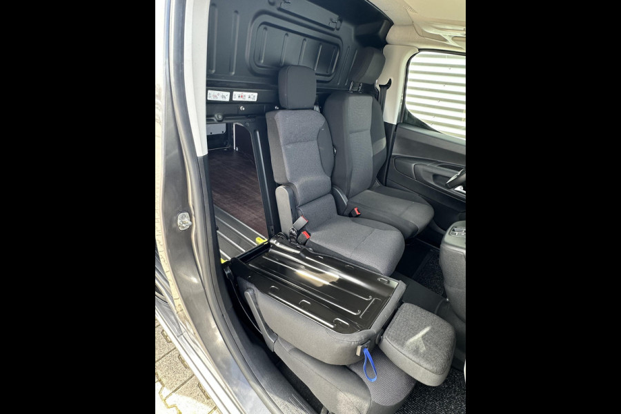 Peugeot Partner 1.5 BlueHDi 130 EAT8 2x schuifdeur AUTOMAAT