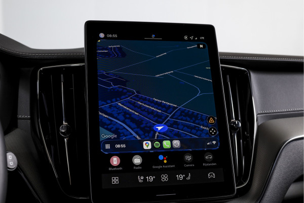 Volvo XC60 2.0 T8 Plug-in hybrid AWD Ultra Black Edition - Facelift MY26 | Luchtvering | Harmon Kardon | S/K Panodak | Dig.Cockpit | Adapt.Cruise | Stoel-+Stuurverw. | 360 Camera | NAV+App.Connect | Auto.Airco | LM 21" | 5090