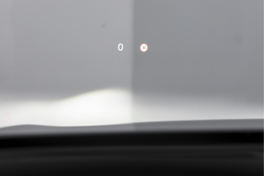 Volvo XC60 2.0 T8 Plug-in hybrid AWD Ultra Black Edition - Facelift MY26 | Luchtvering | Harmon Kardon | S/K Panodak | Dig.Cockpit | Adapt.Cruise | Stoel-+Stuurverw. | 360 Camera | NAV+App.Connect | Auto.Airco | LM 21" | 5090