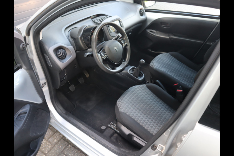 Peugeot 108 1.0 e-VTi Active Airco / Elekramen / Bluetooth / Stuurbekr / All-season banden / Voldoende Apk
