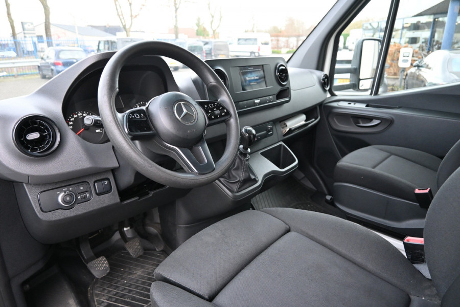 Mercedes-Benz Sprinter 514 CDI L3 Bakwagen met laadklep Geveerde stoel, Apple Carplay/Android Auto, Palfinger klep