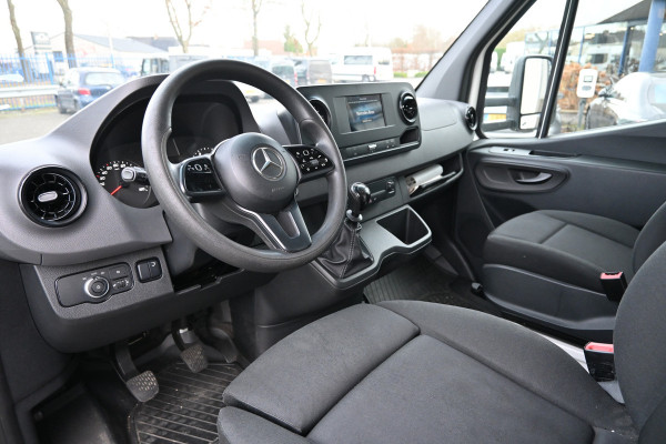 Mercedes-Benz Sprinter 514 CDI L3 Bakwagen met laadklep Geveerde stoel, Apple Carplay/Android Auto, Palfinger klep