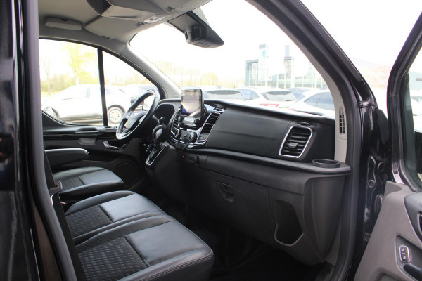 Ford Transit Custom 320 2.0 TDCI L2H1 Sport | Dealeronderhouden | Automaat | Stoelverwarming | Camera | Airco | Navigatie | BLIS | Parkeersensoren |
